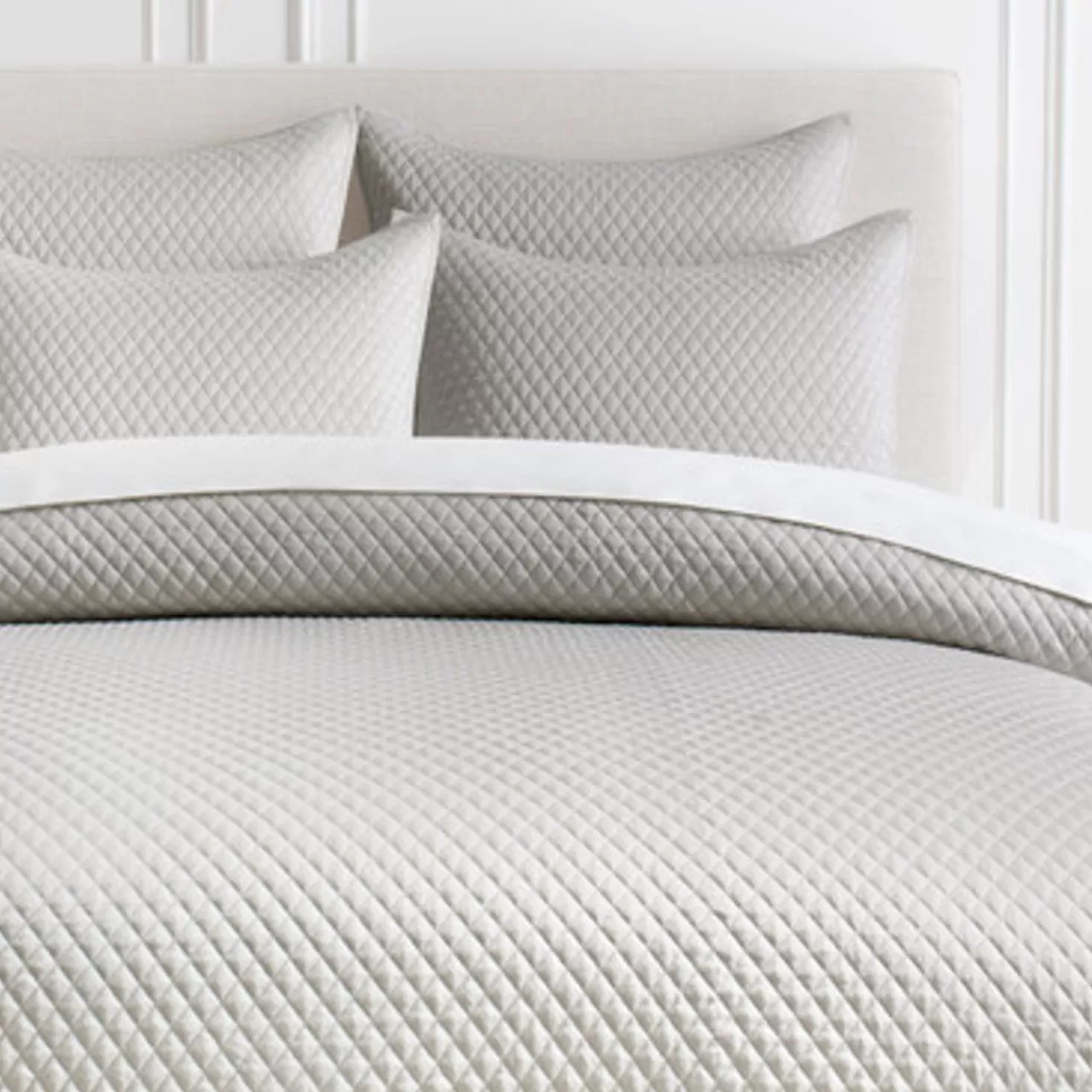 Z Gallerie Avalon Bedding - Silver> Textured Bedding | Solid Bedding