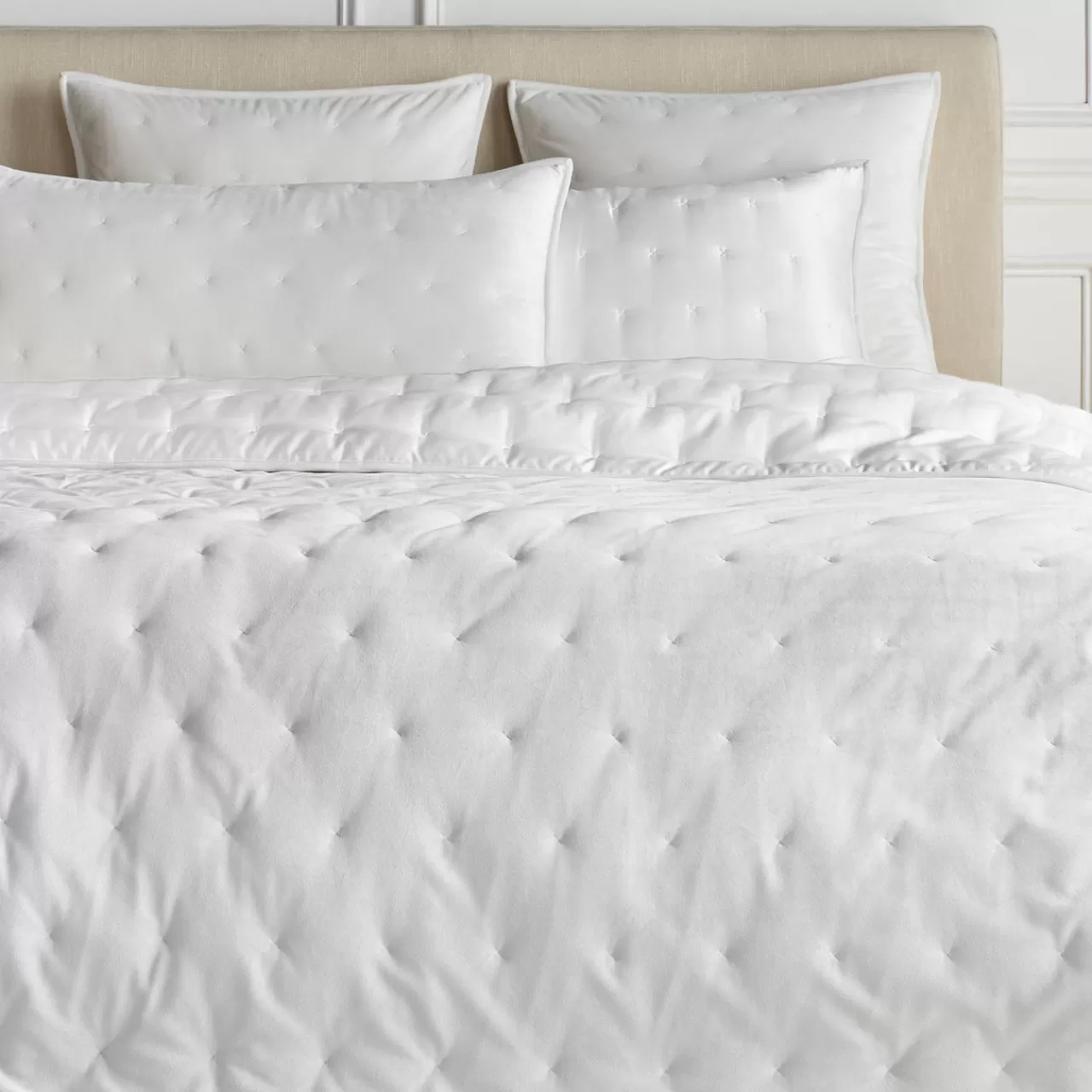 Z Gallerie Ayla Reversible Bedding - Pearl> Textured Bedding | Velvet Bedding