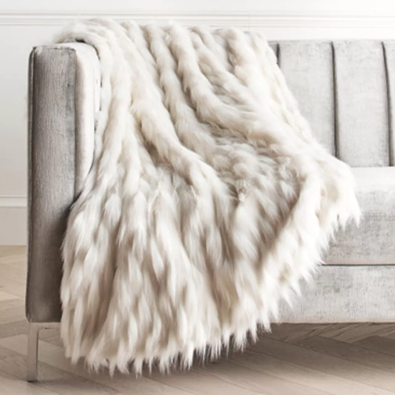 Z Gallerie Corseca Throw - Ivory> Solid Throws | Textile Sale