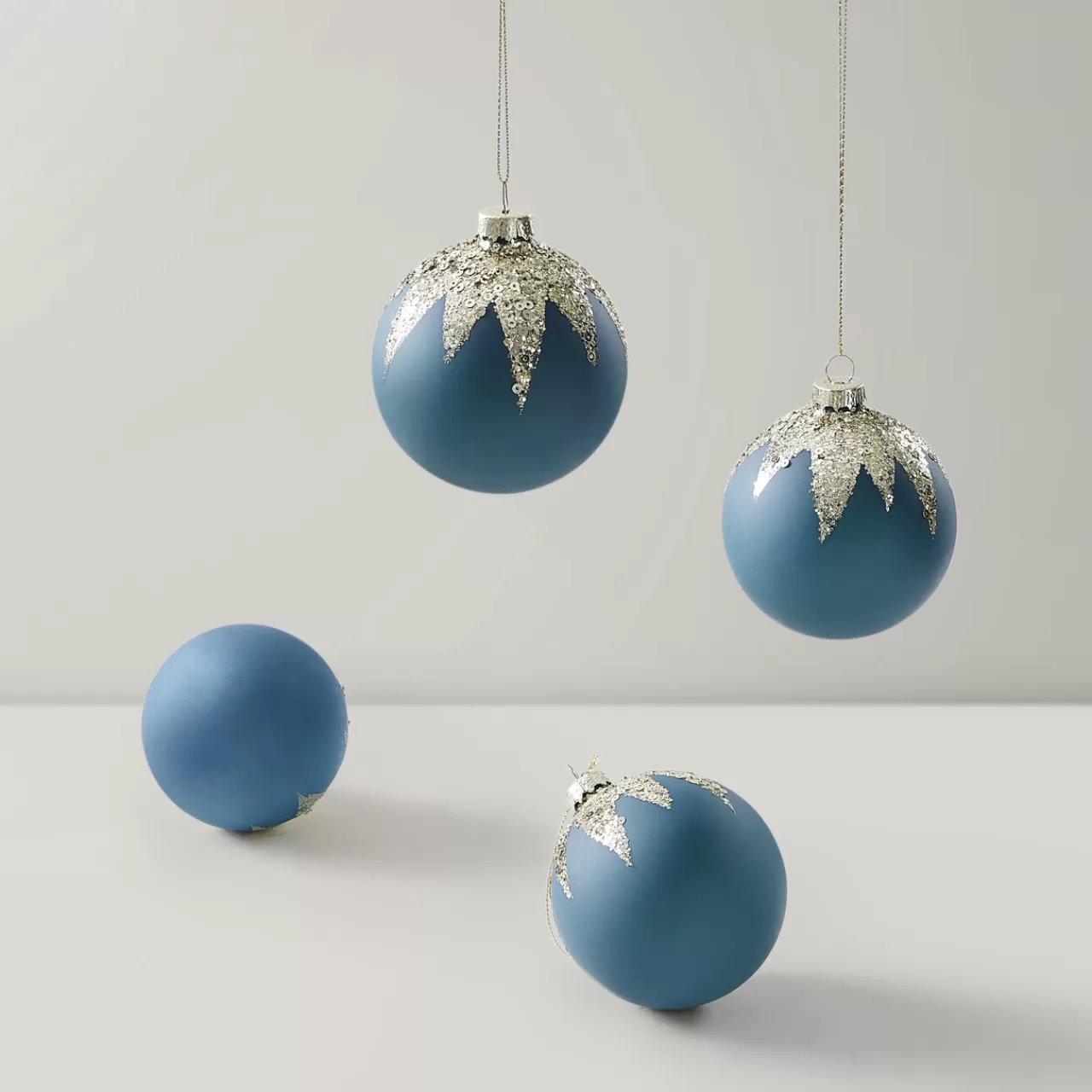 Z Gallerie Glittered Starburst Ornament - Set of 4> Ornaments | Décor Sale