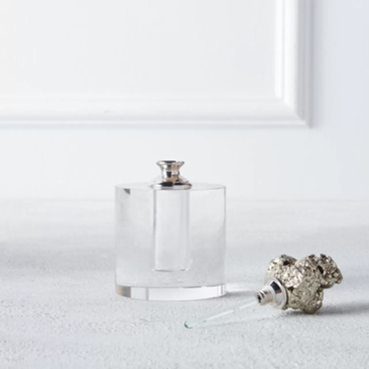 Z Gallerie Kat Perfume Bottle> Home Decor | Décor Sale