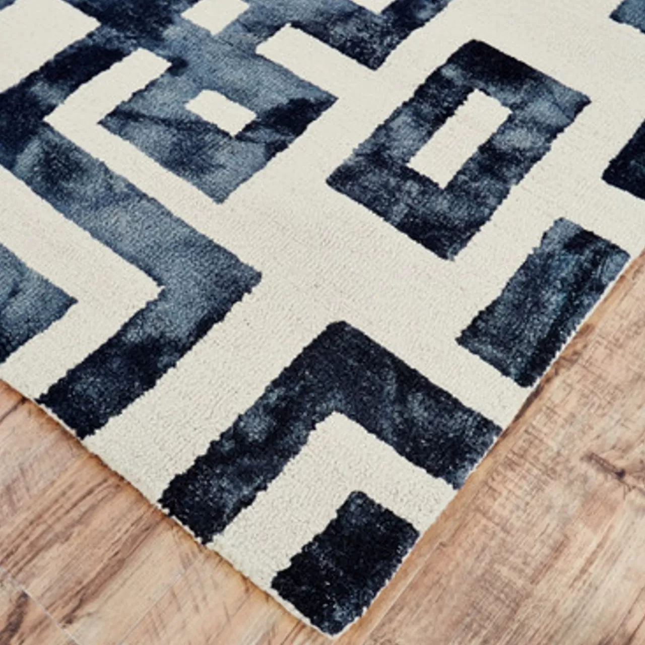 Z Gallerie Lauren Rug - Black/Ivory> Modern Rugs | Pattern Rugs