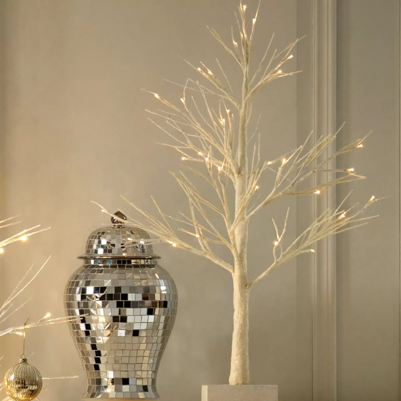 Z Gallerie LED Glitter Tree 3' - Silver> Décor | Floral