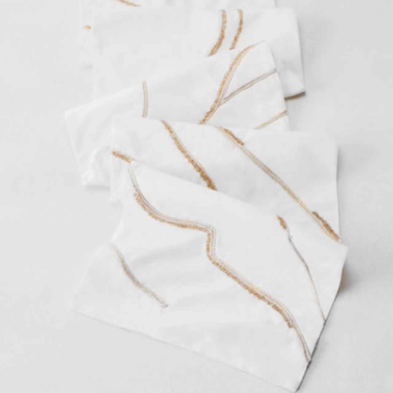 Z Gallerie Marble Beaded Runner> Tabletop Sale | Table Linens