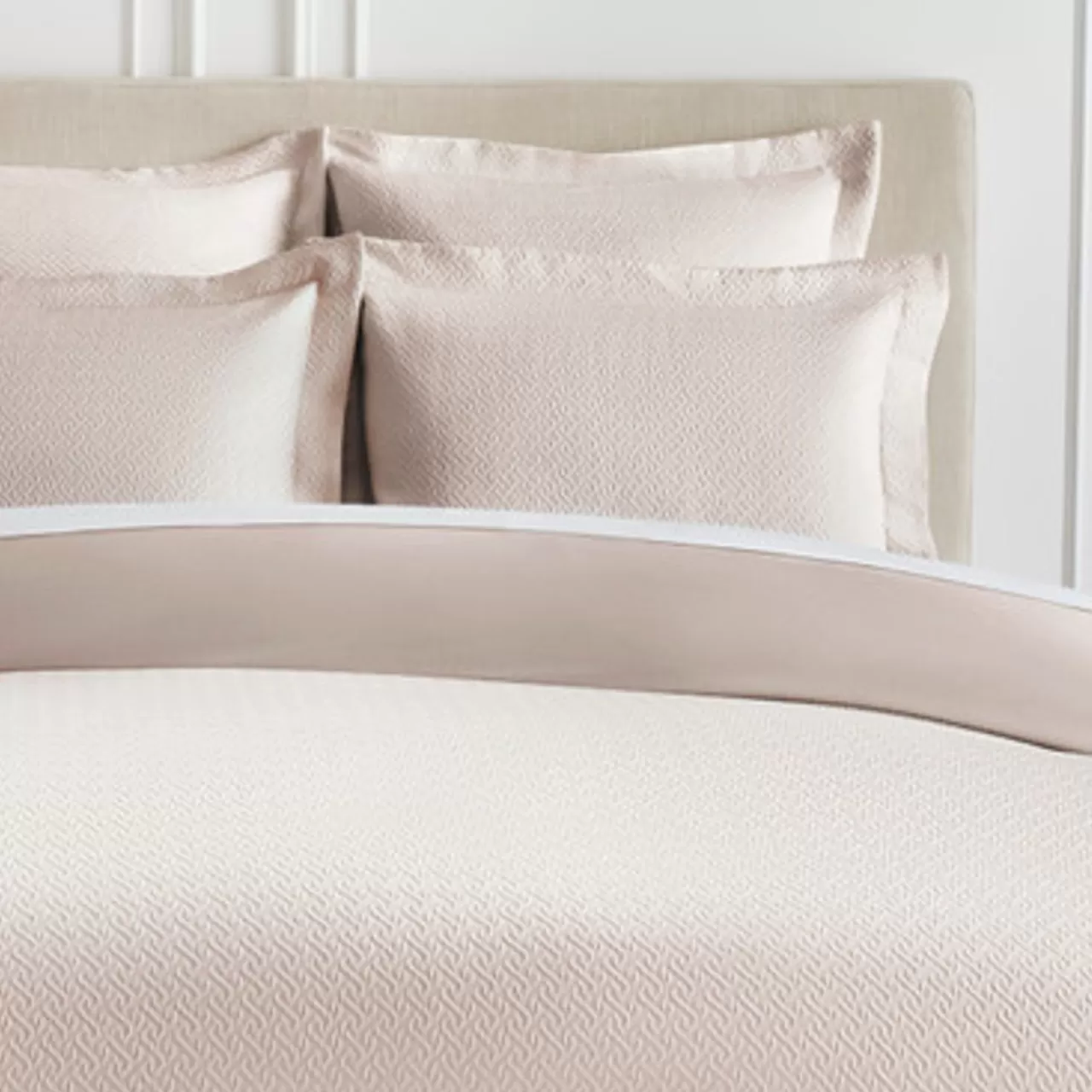 Z Gallerie Marlowe Bedding - Blush> Textured Bedding | Solid Bedding