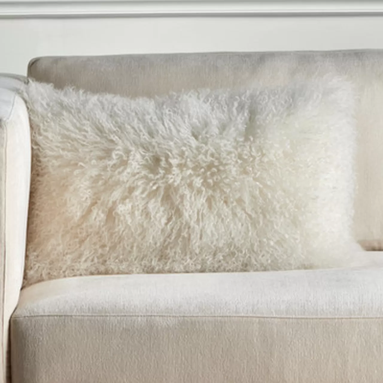 Z Gallerie Mongolian Lumbar Pillow - White> Textile Sale | Mongolian & Fur Pillows