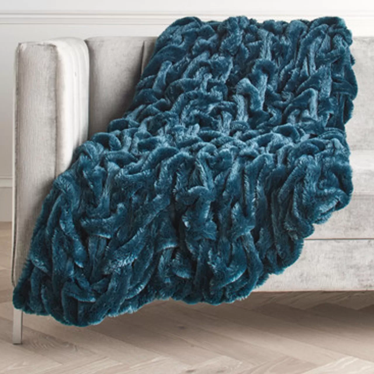 Z Gallerie Oslo Throw - Cerulean> Solid Throws | Textile Sale