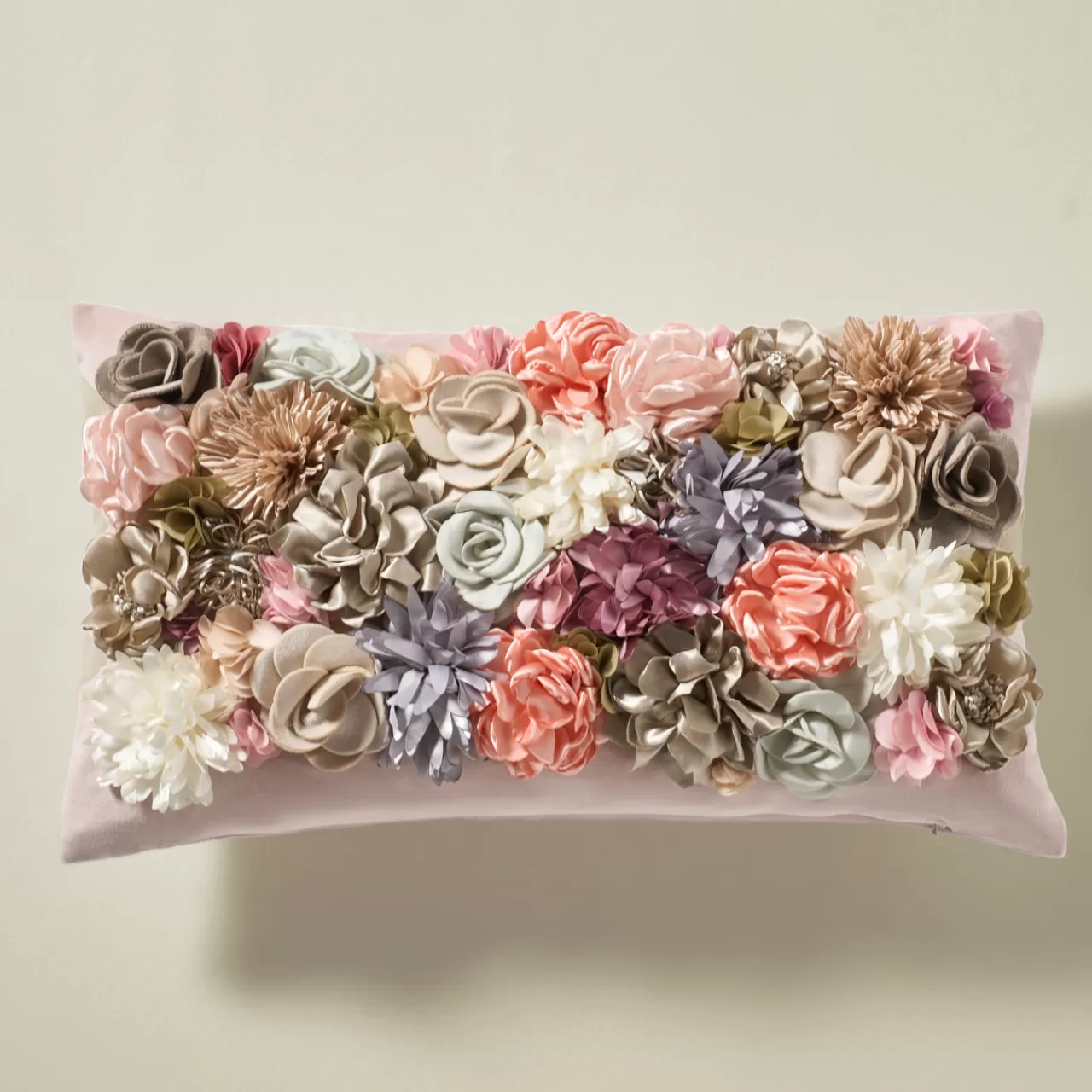 Z Gallerie Posy Lumbar Pillow - Mauve> Textile Sale | New Pillows