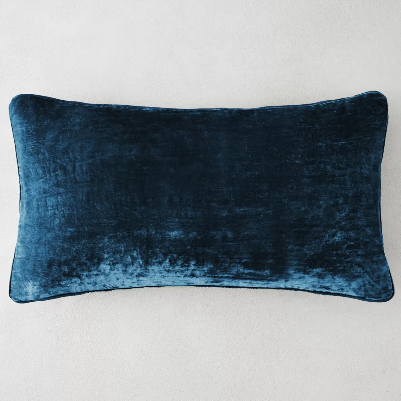 Z Gallerie Shelby Lumbar Pillow - Cerulean> Textile Sale | Solid Pillows