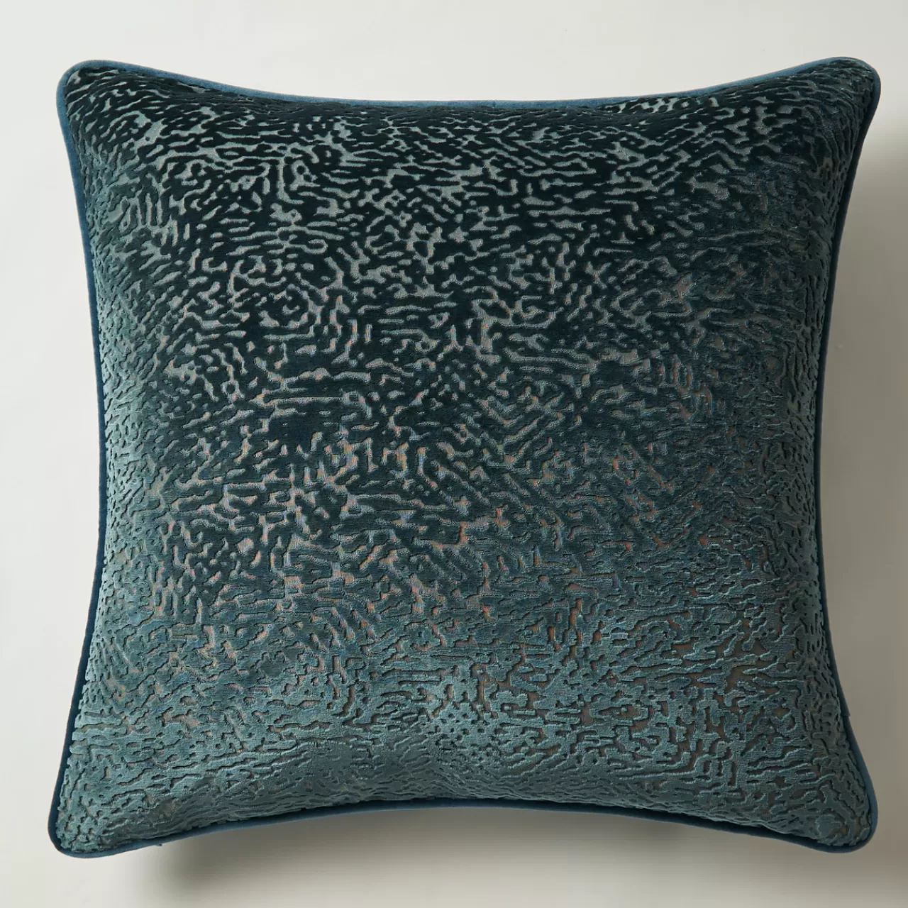 Z Gallerie Spotted Pillow 22" - Deep Sapphire> Textile Sale | Solid Pillows