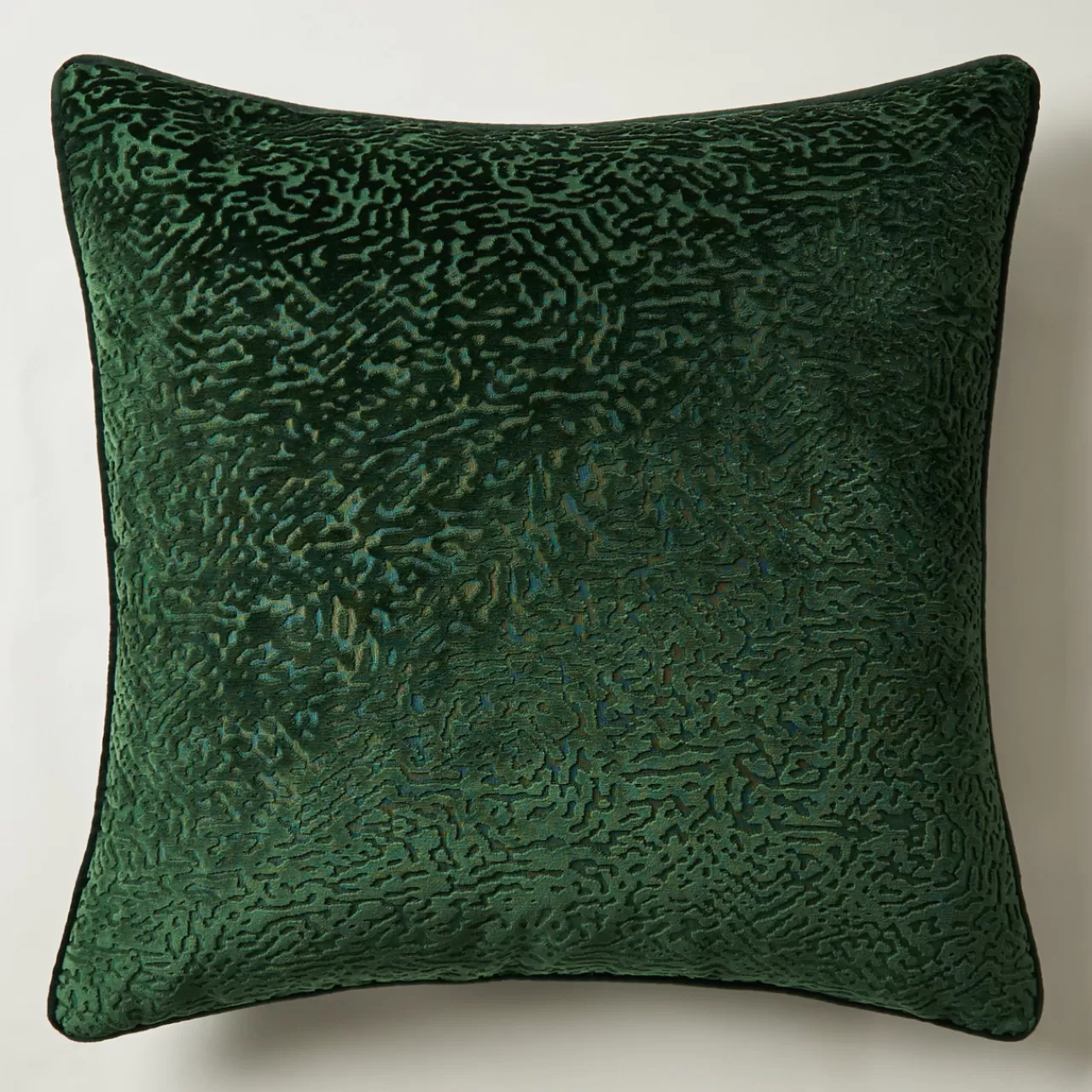 Z Gallerie Spotted Pillow 22" - Green> Textile Sale | Solid Pillows