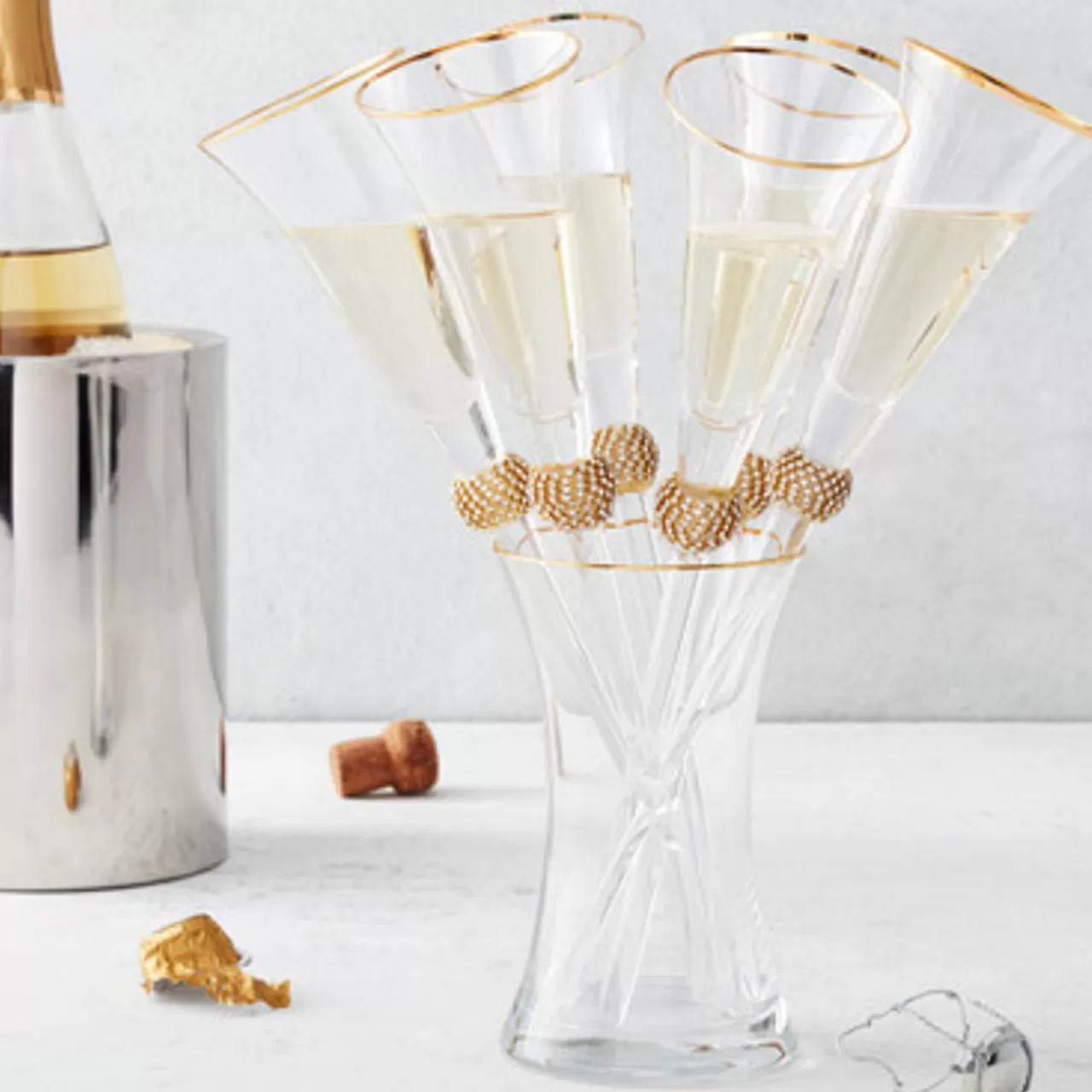 Z Gallerie Victoria Toasting Flutes - Set of 6> Barware & Entertaining | Tabletop Sale